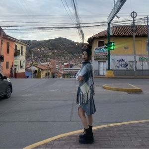 Meet your Posher, Celine